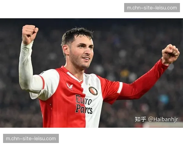 费耶诺德4-3-3体系依赖希门尼斯支点,但客场防守协同性不足 费耶诺德4-3-3体系依赖希门尼斯支点,但客场防守协同性不足